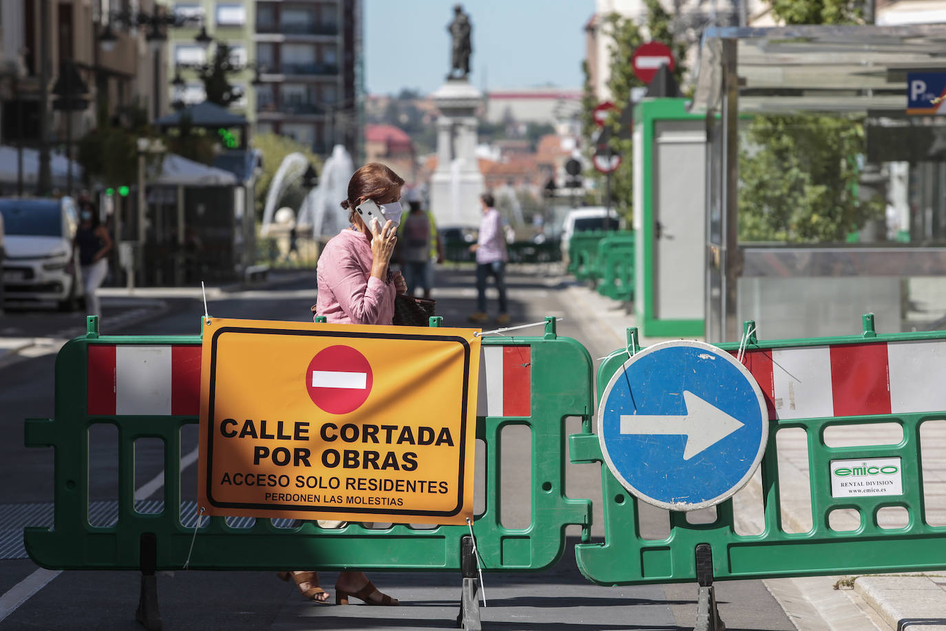 Inicio de las obras de peartonalización en la avenida de Ordoño II de León