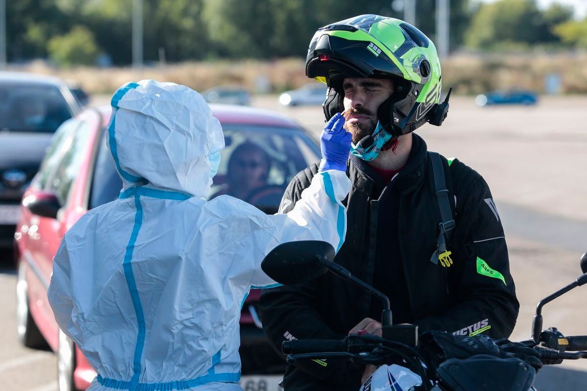 El parking de Clarés acoge desde este martes a los pacientes que requieran pruebas de detección del coronavirus.