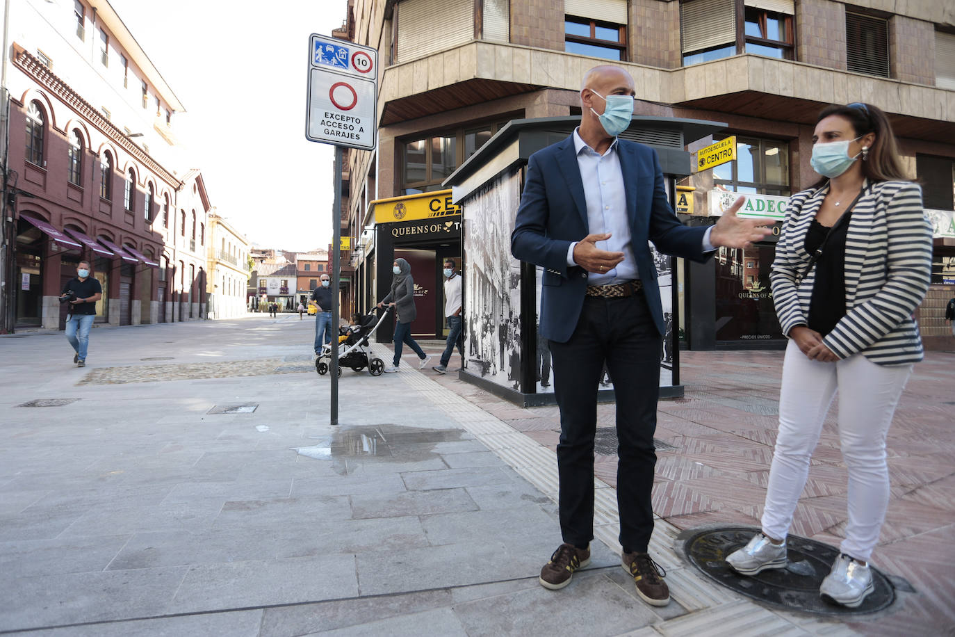 El alcalde de León visita las actuaciones en Arco de Ánimas y Legio VII.