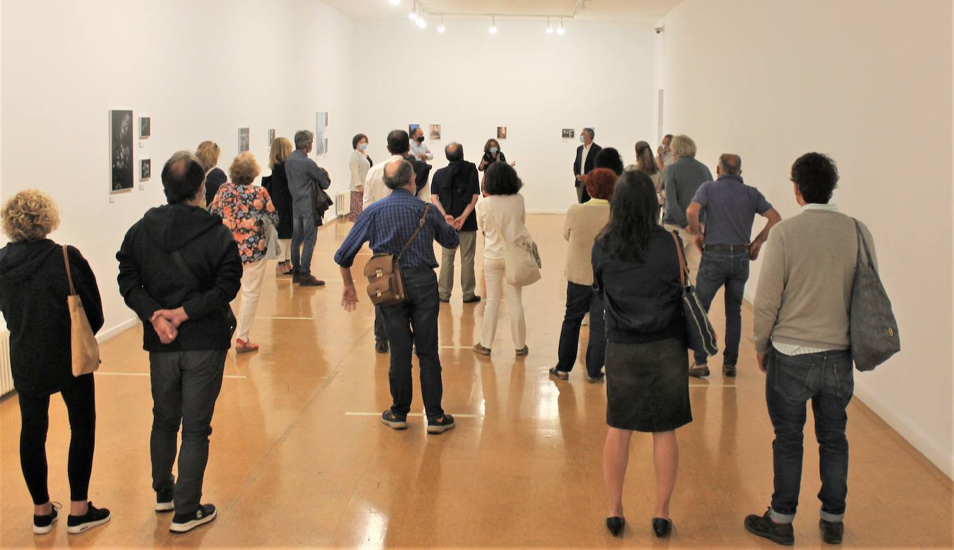 La Universidad de León acoge en su ateneo cultural esta muestra fotográfica.
