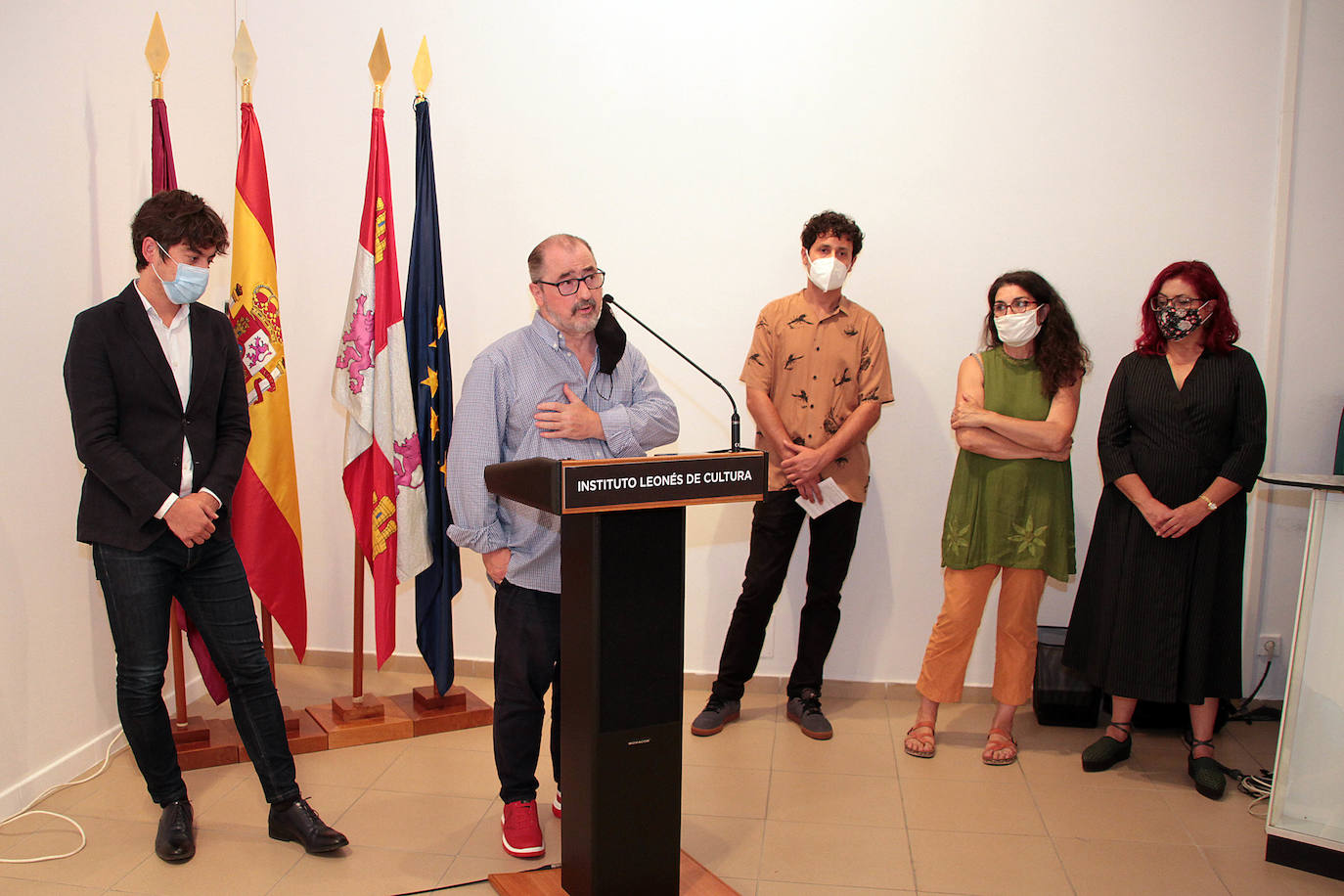 Dos muestras permiten a los leoneses volver a disfrutar del arte en este centro de la Diputación de León