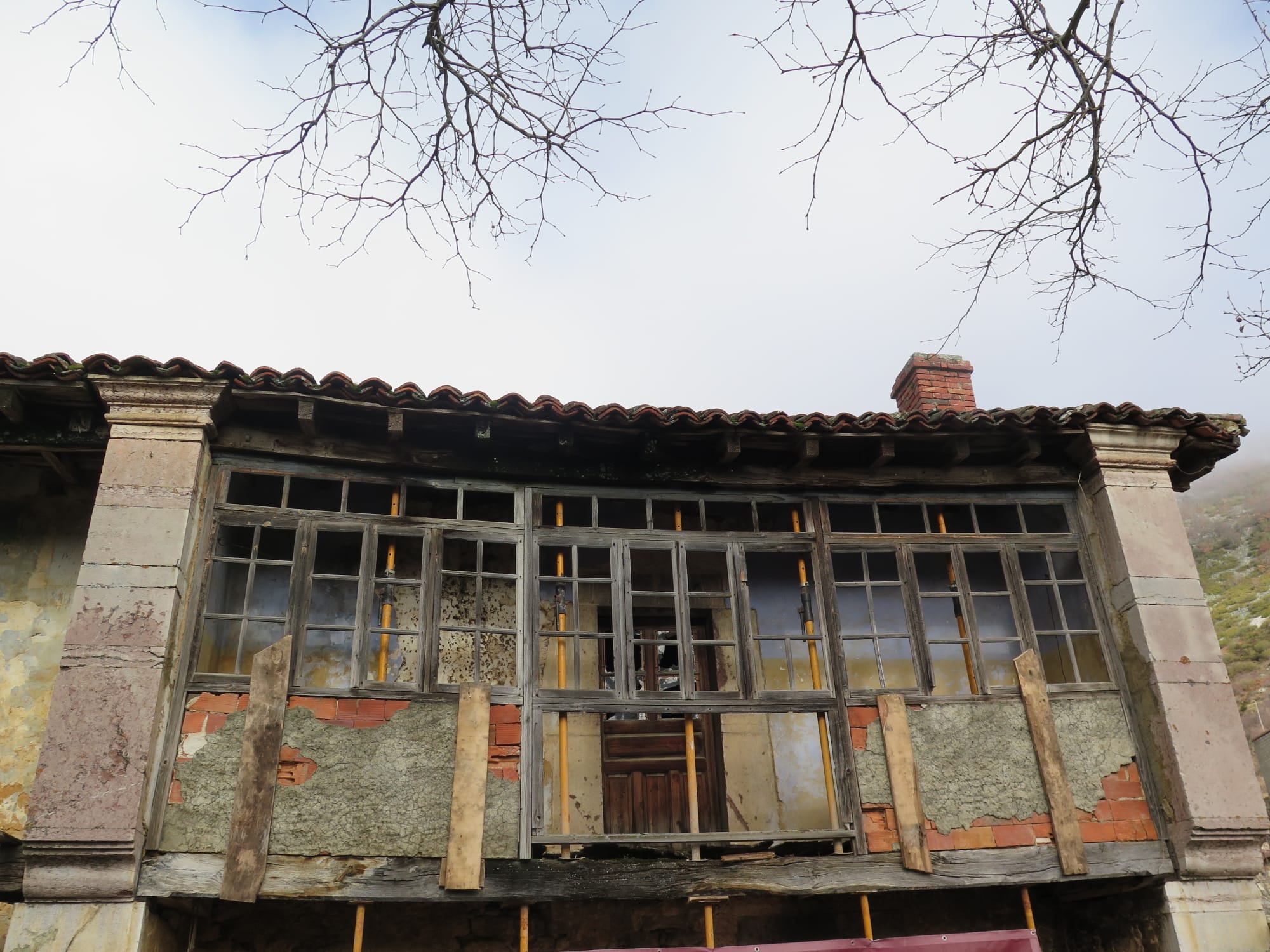 Fotos: La Cátedra de Latín de Lois, obras para el futuro