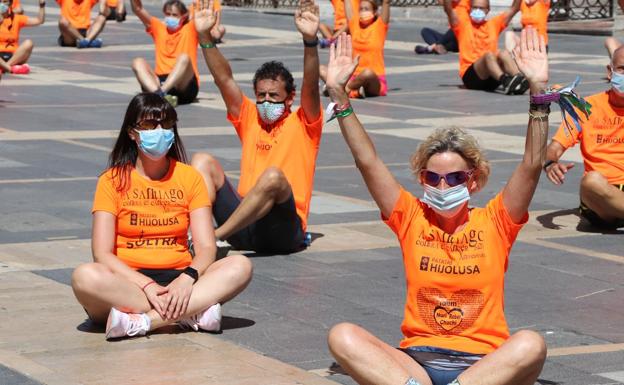 Galería. Participantes de 'A Santiago Contra el Cáncer'.