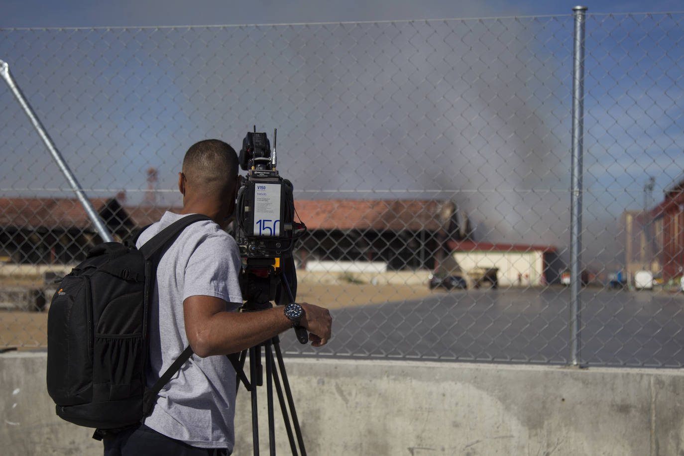 Incendio en la cooperativa Cobadu en Zamora. 