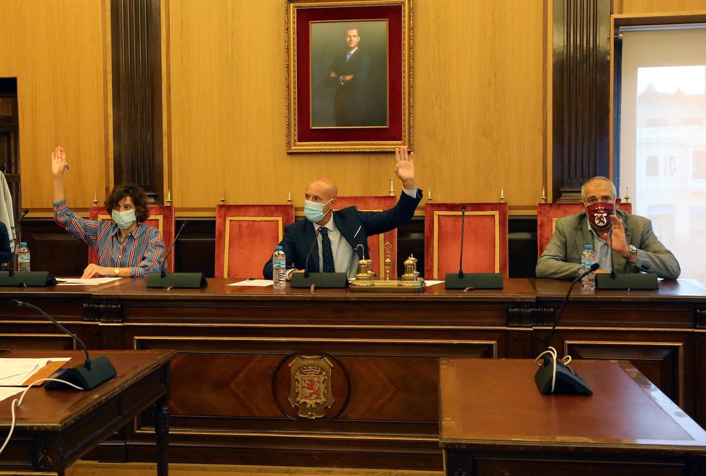 Fotos: Pleno extraordinario del Ayuntamiento de León