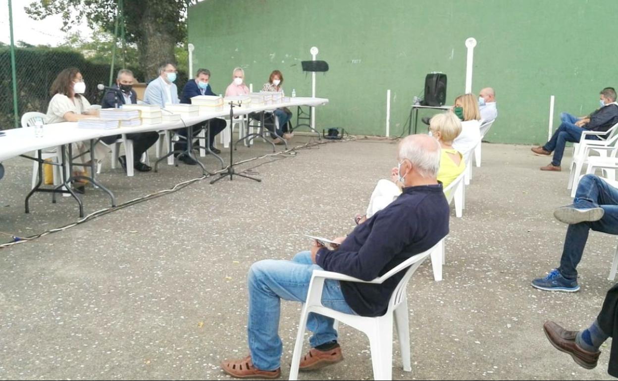 Imagen de la reunión mantenida este lunes.