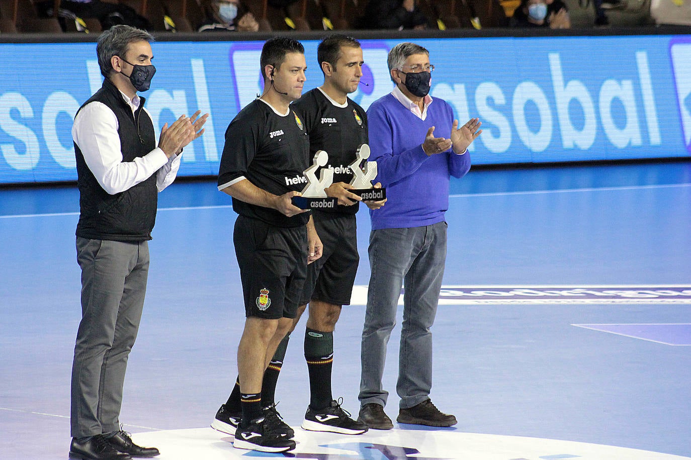 El Abanca Ademar se enfrenta al Balonmano Cuenca en un nuevo encuentro de la Liga Sacyr Asobal.