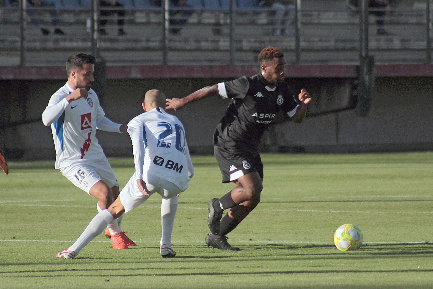 La Cultural y Deportiva Leonesa disputa un nuevo encuentro de pretemporada, en esta ocasión ante el Rayo Majadahonda. El equipo de Cabello sigue avanzando en su puesta a punto para el inicio de la campaña.