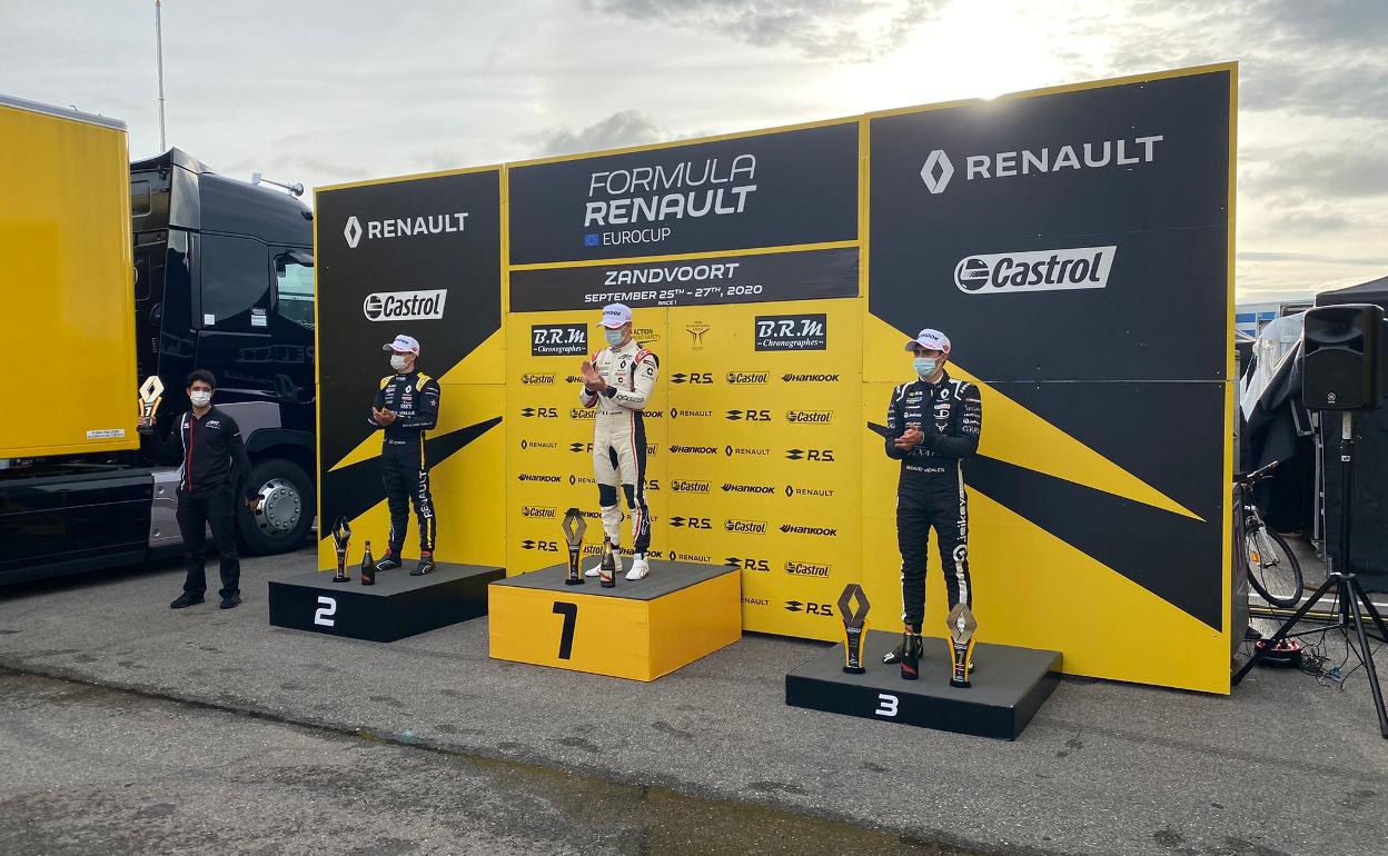 Podio de la primera carrera de la Fórmula Renault.