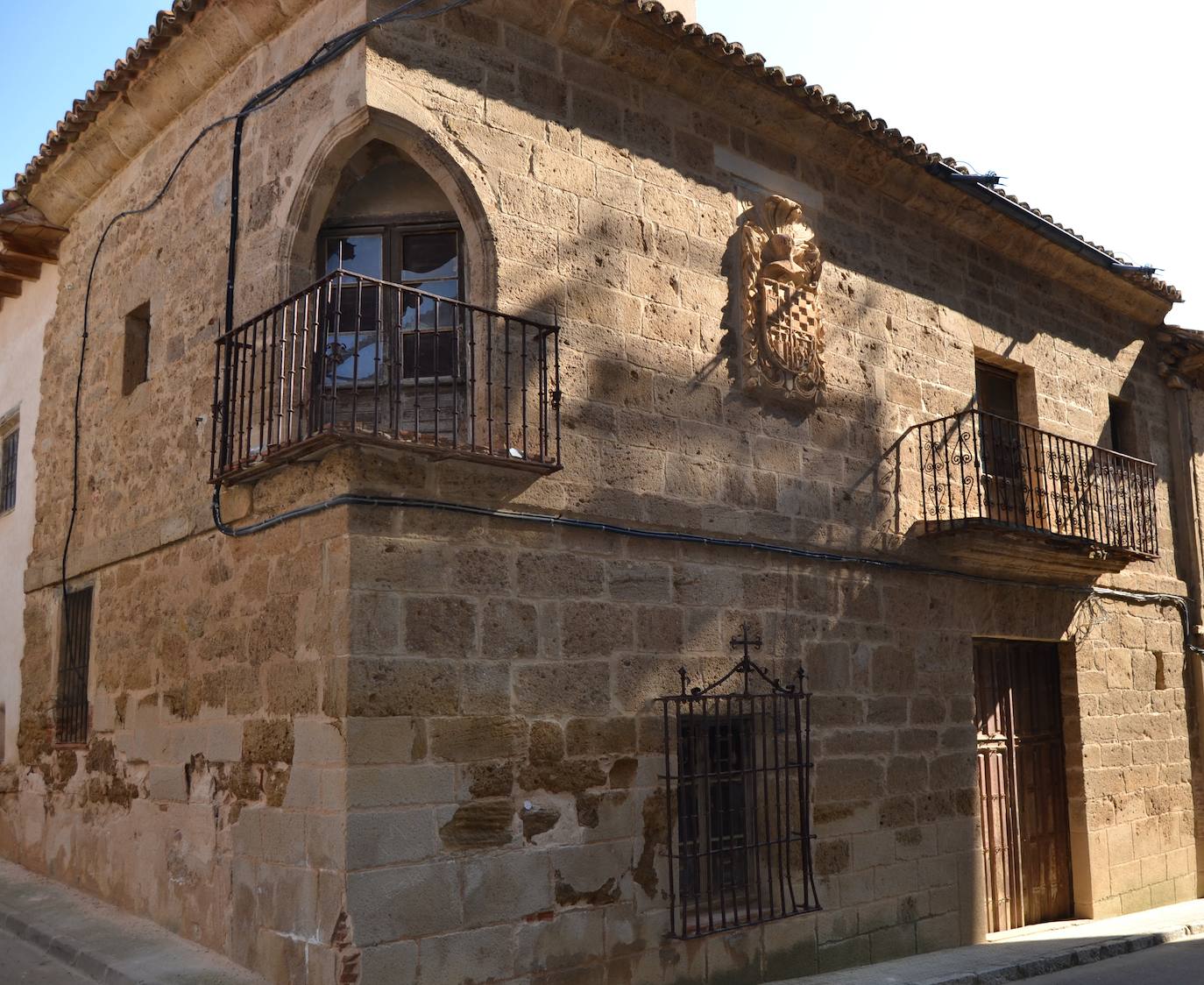 El Consorcio Provincial de Turismo y Leonoticias realizan un recorrido por Valencia de Don Juan, Toral De Los Guzmanes y Valderas tres localidades con valor histórico y tradicional incalculable 