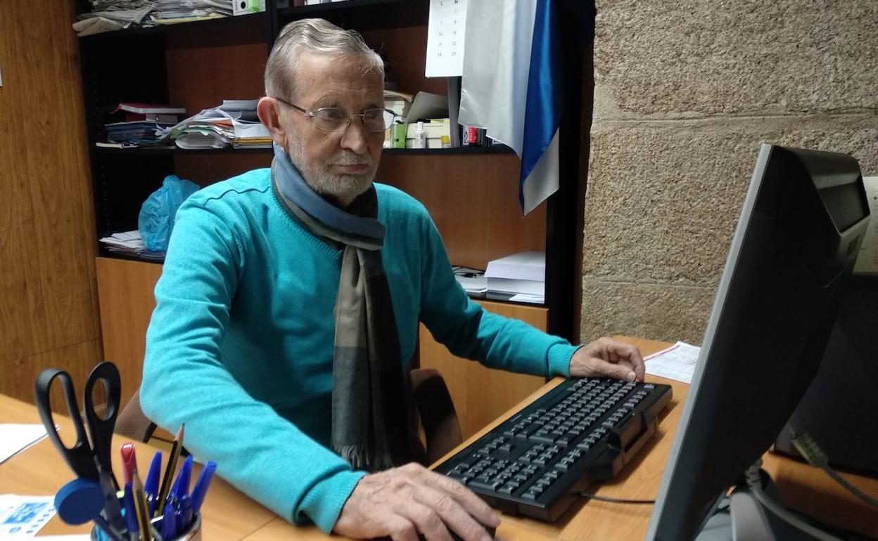 El presidente del PRB y portavoz del grupo municipal en el Ayuntamiento de Ponferrada, Tarsicio Carballo.