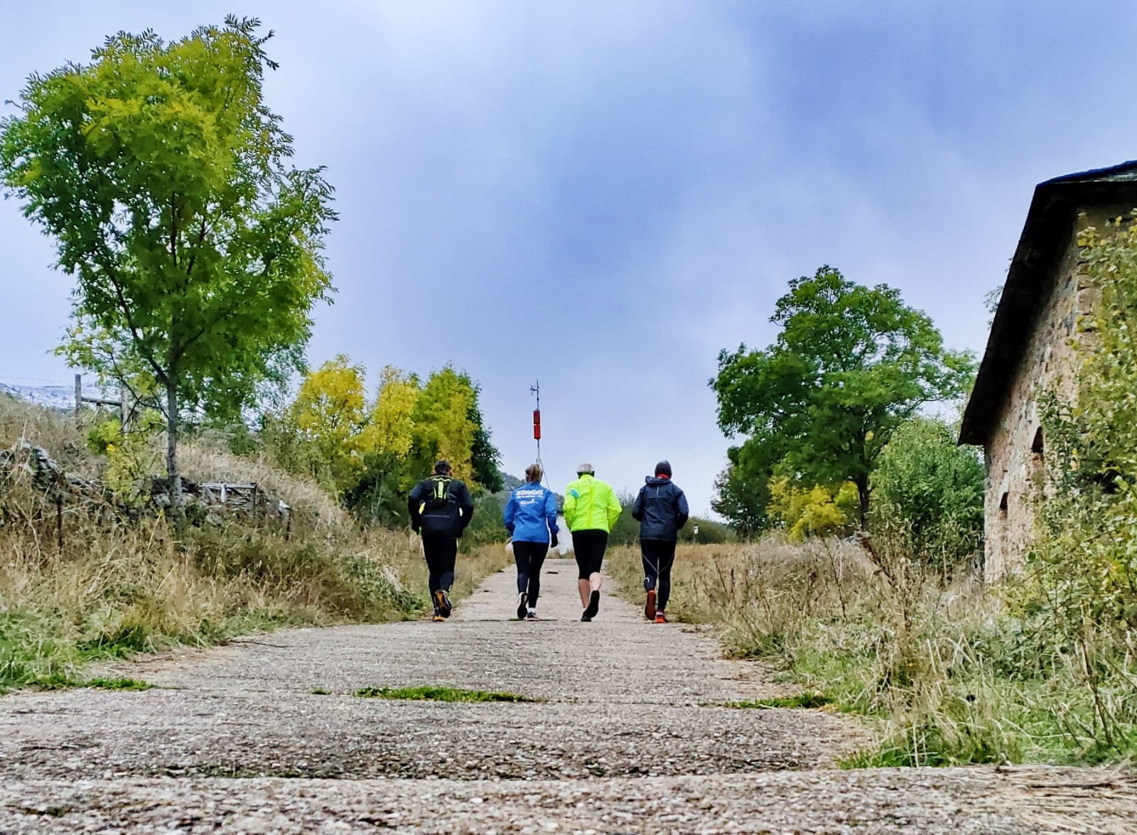 A Santiago Contra el Cáncer no se olvida del Camino Olvidado.