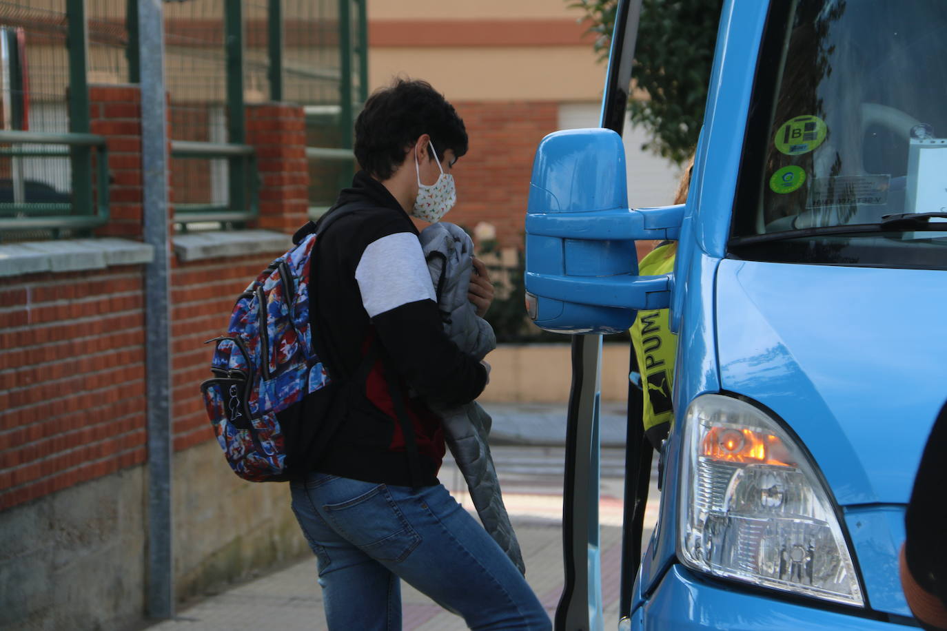 La Consejería de Educación sigue adelante con un protocolo que, de momento, no ha arrojado contagios en estas rutas.