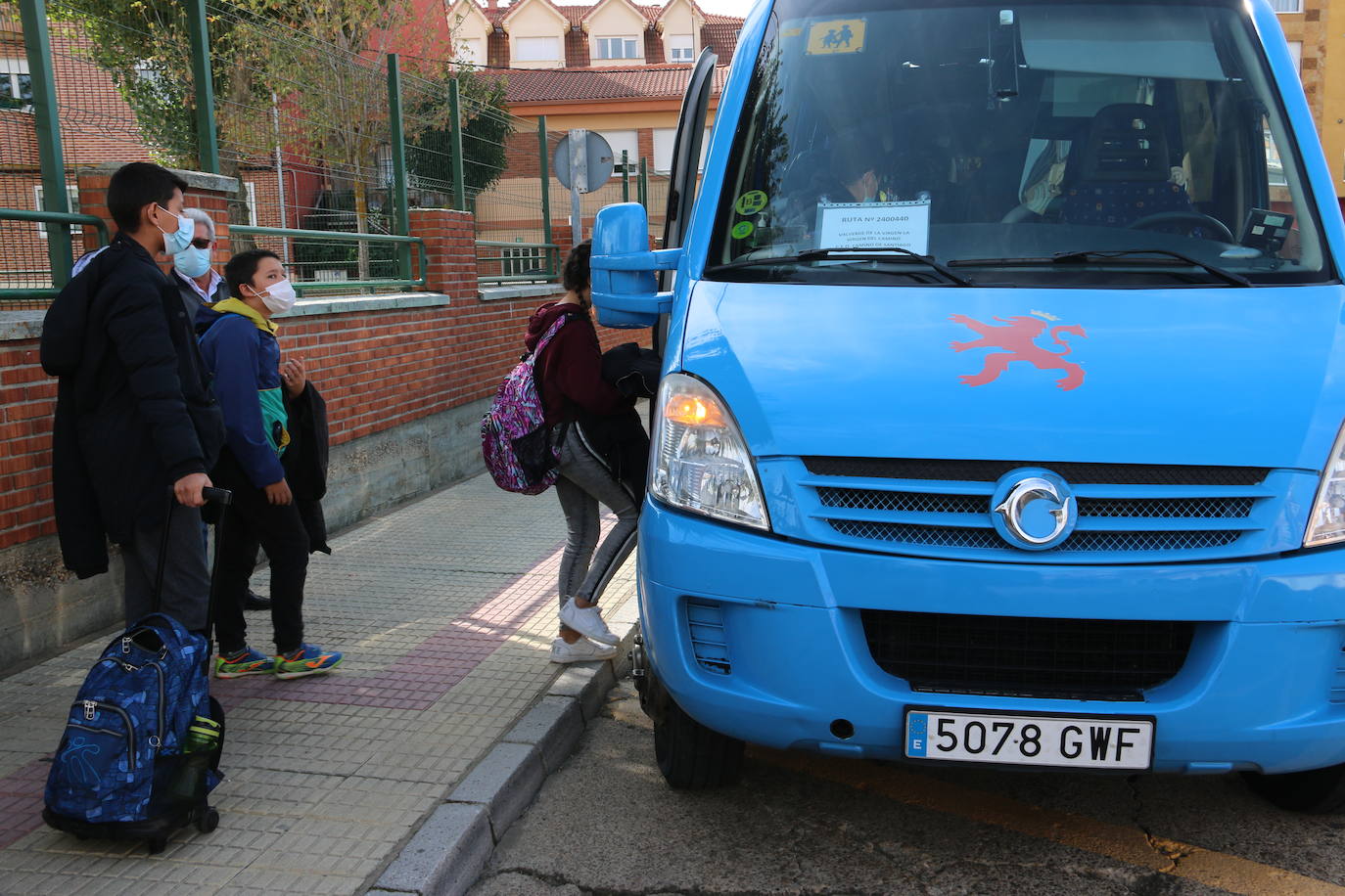 La Consejería de Educación sigue adelante con un protocolo que, de momento, no ha arrojado contagios en estas rutas.