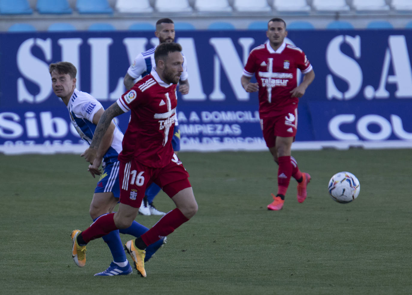 El equipo berciano vio rota su racha de triunfos en un partido donde su rival fue mejor.