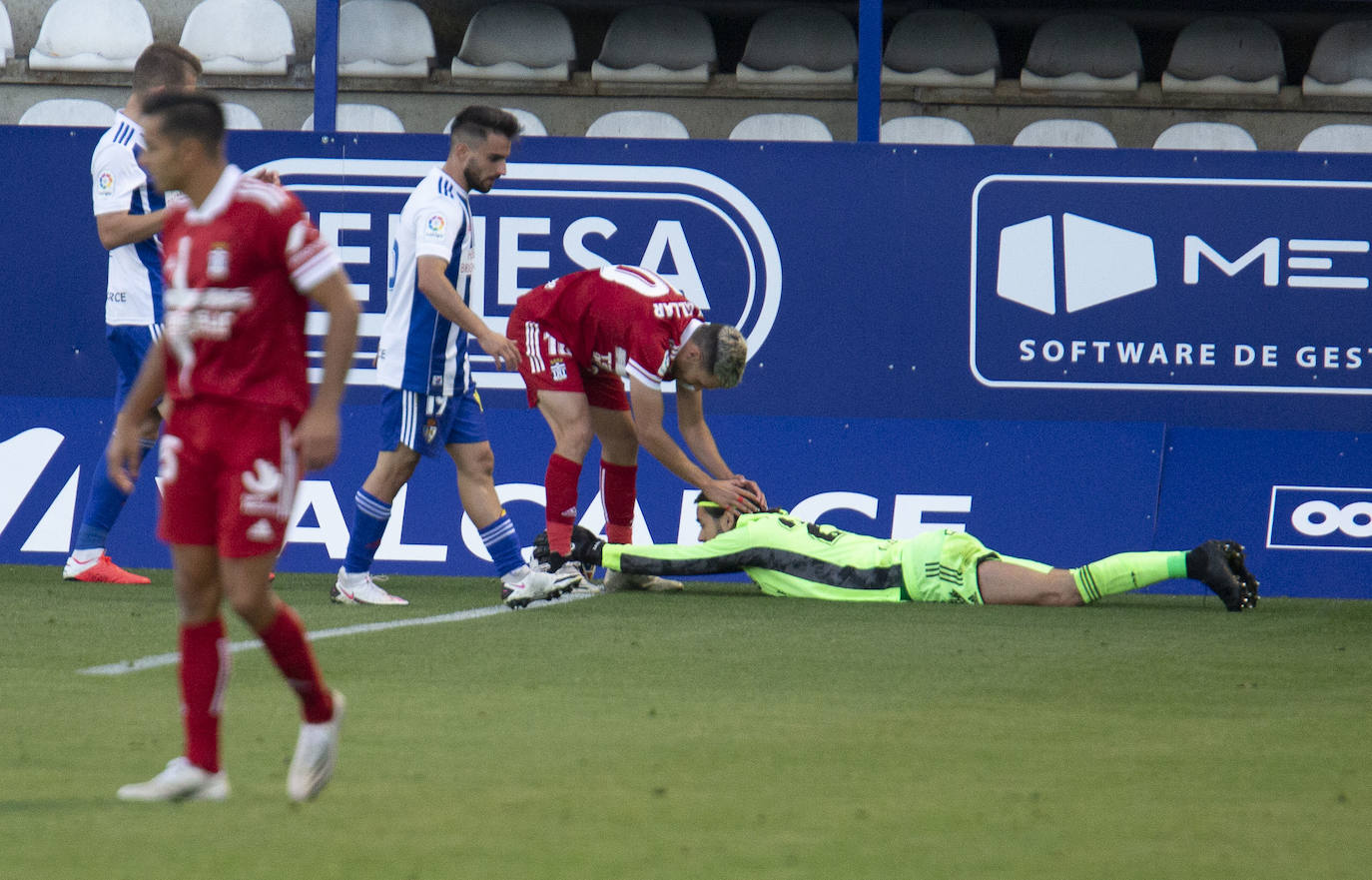 El equipo berciano vio rota su racha de triunfos en un partido donde su rival fue mejor.