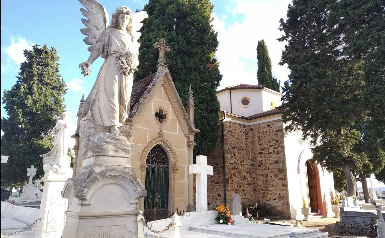 La Bañeza abrirá con normalidad su cementerio para el puente de Todos los Santos