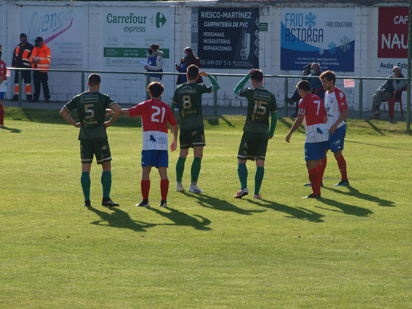 Fotos: El Atlético Astorga comienza ganando