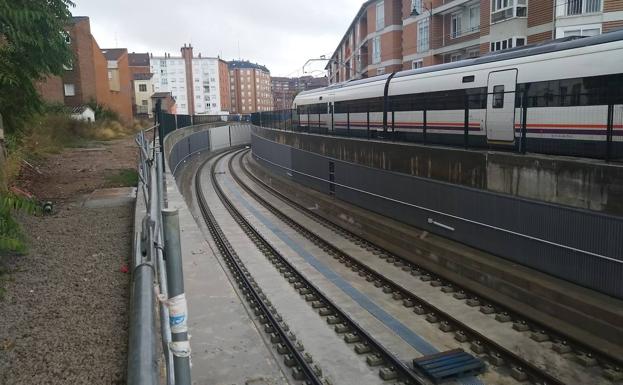 Salida Norte del túnel hacia la Bifurcación Galicia.