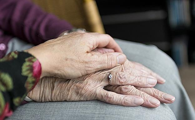 Siete personas han fallecido por la covid en centros asistenciales de León en las últimas horas
