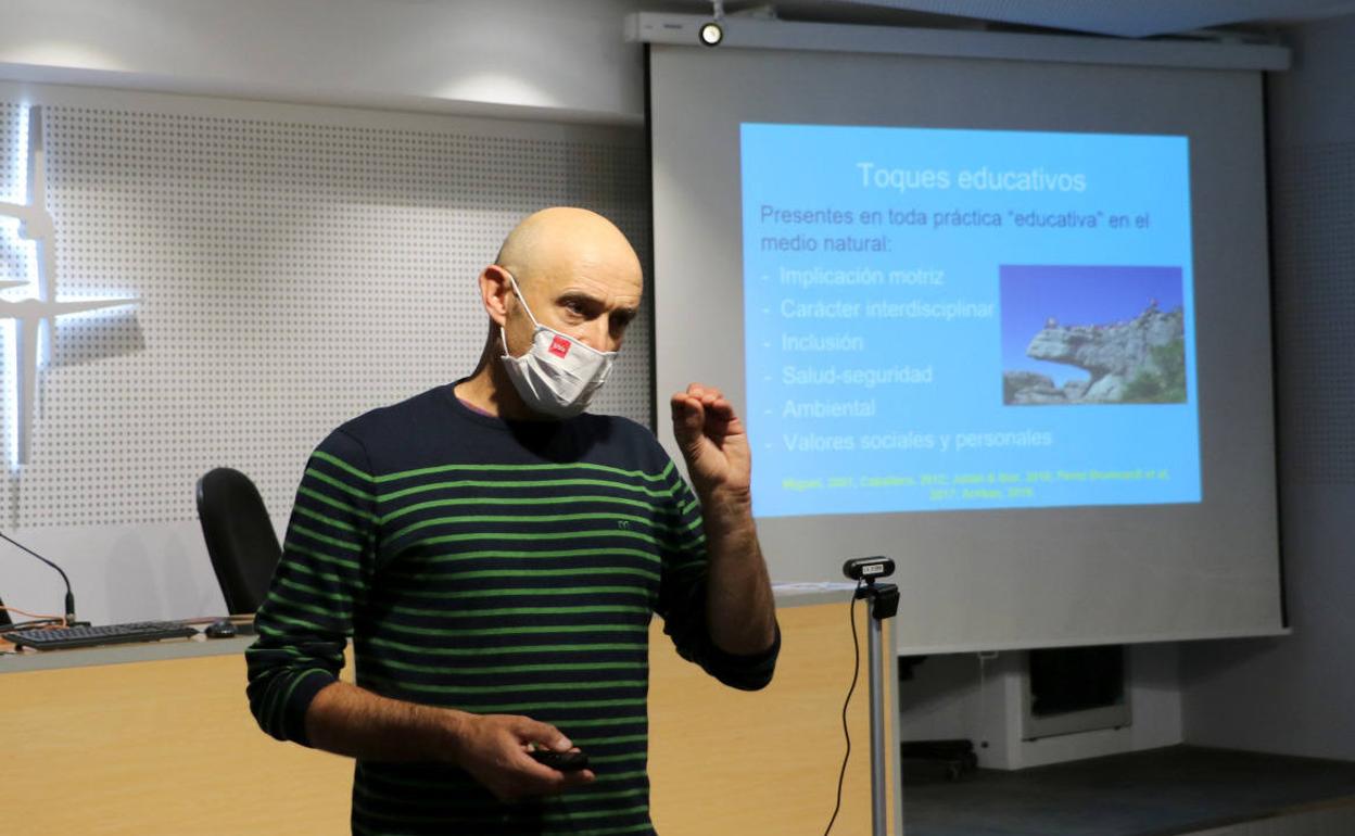 Quico Arribas, durante su ponencia.