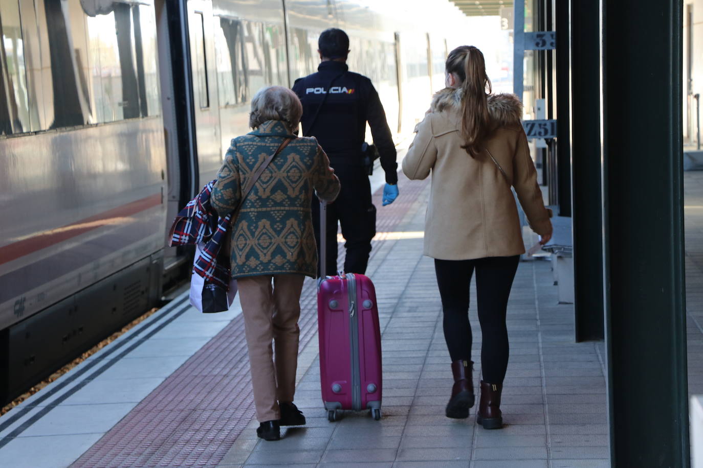 Fotos: Primeros controles en la Estación de Tren