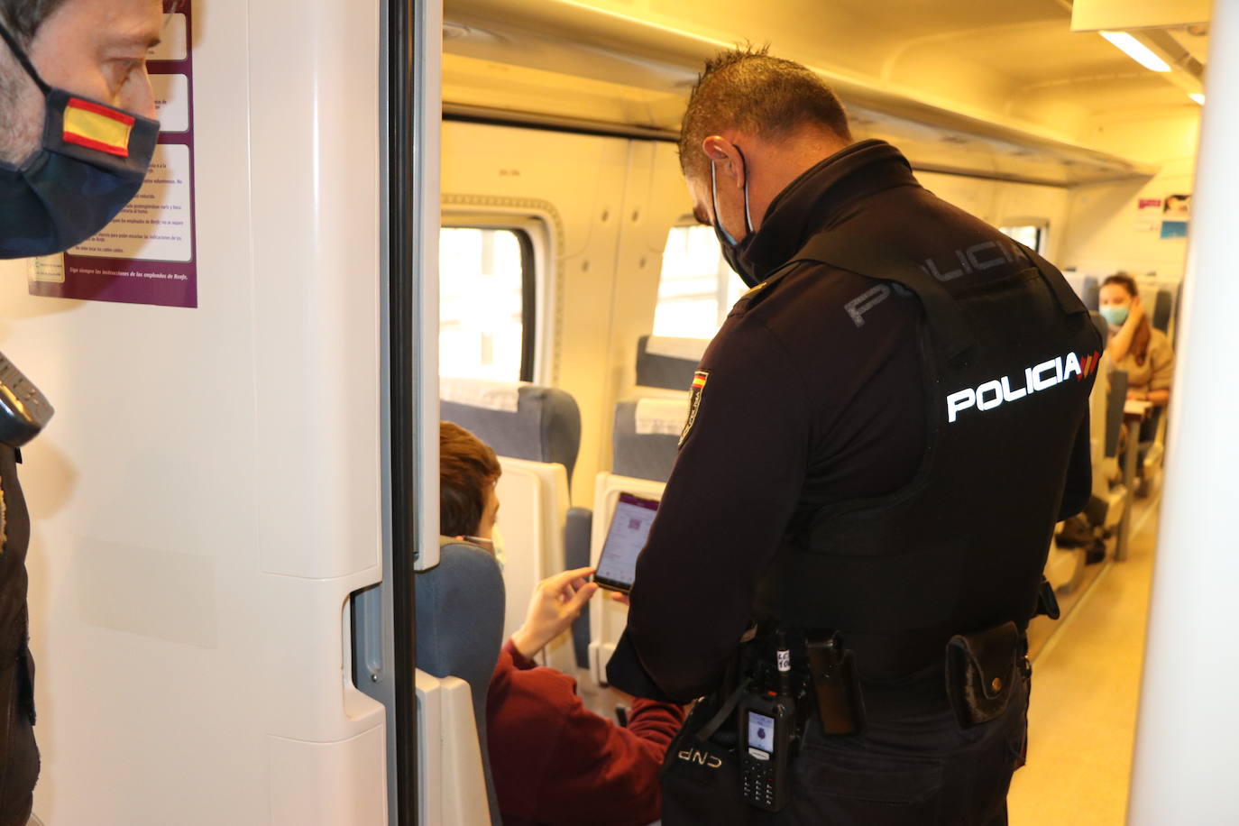 Fotos: Primeros controles en la Estación de Tren