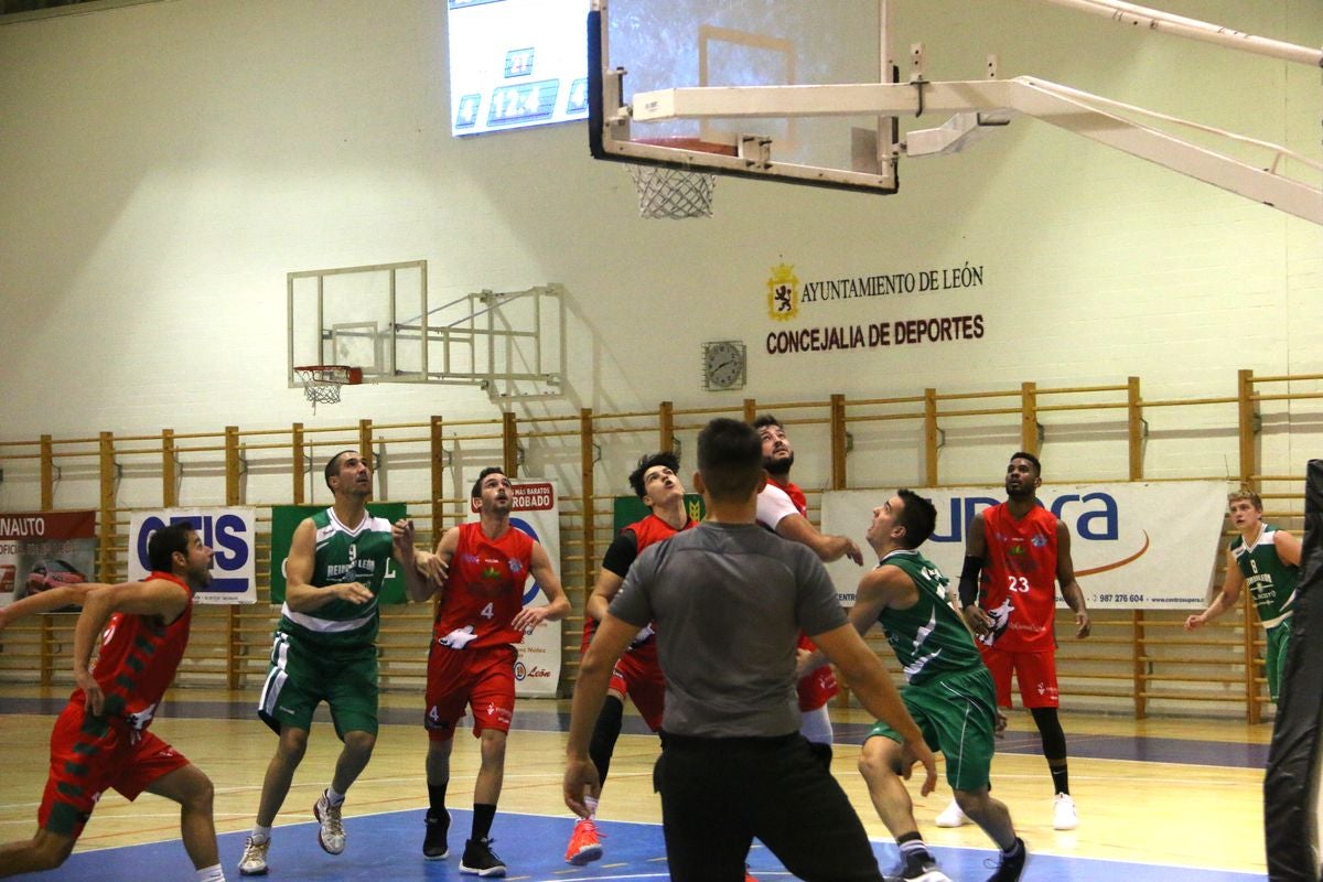 El club baloncesto Reino de León se estrena en la liga EBA esta temporada en el polideportivo San Esteban.