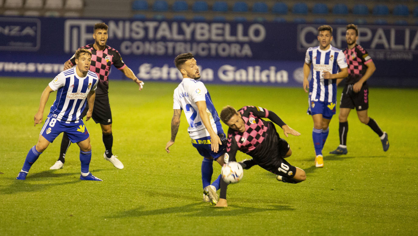 Fotos: Las imágenes del Deportiva-Sabadell