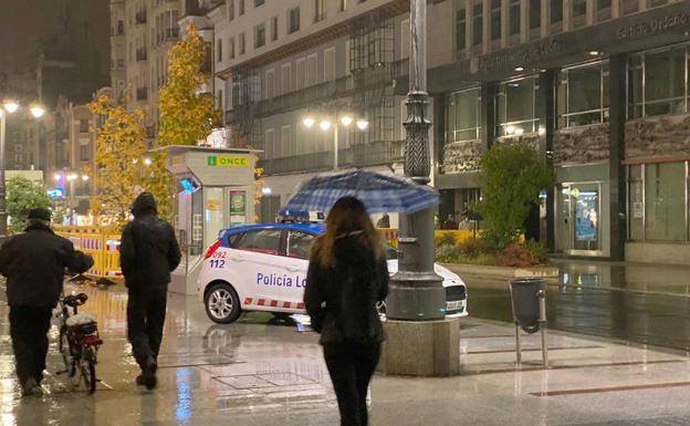 Imagen. La Policía Local mantuvo el operativo desde las 20:00 horas. 