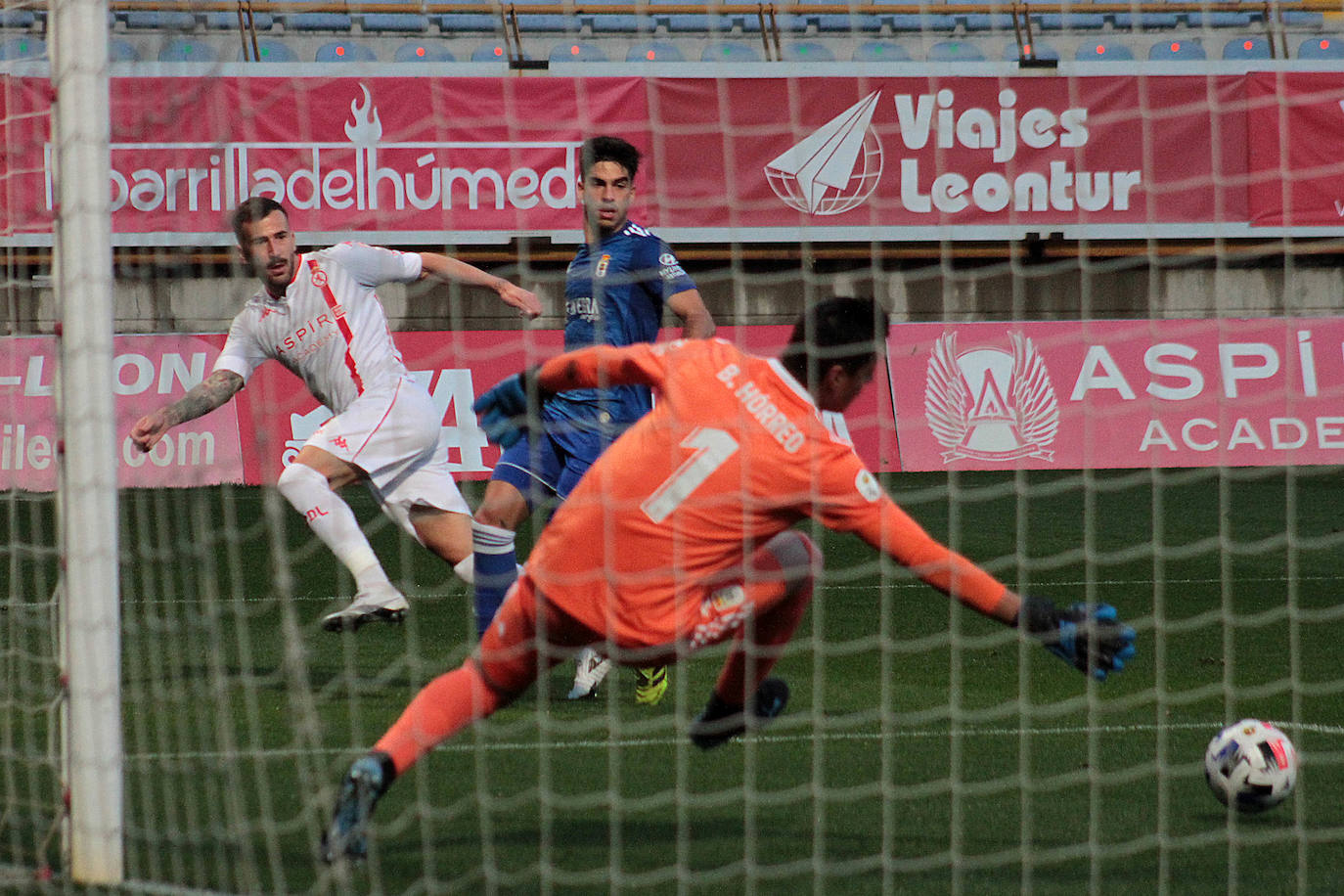 Un momento del partido. 