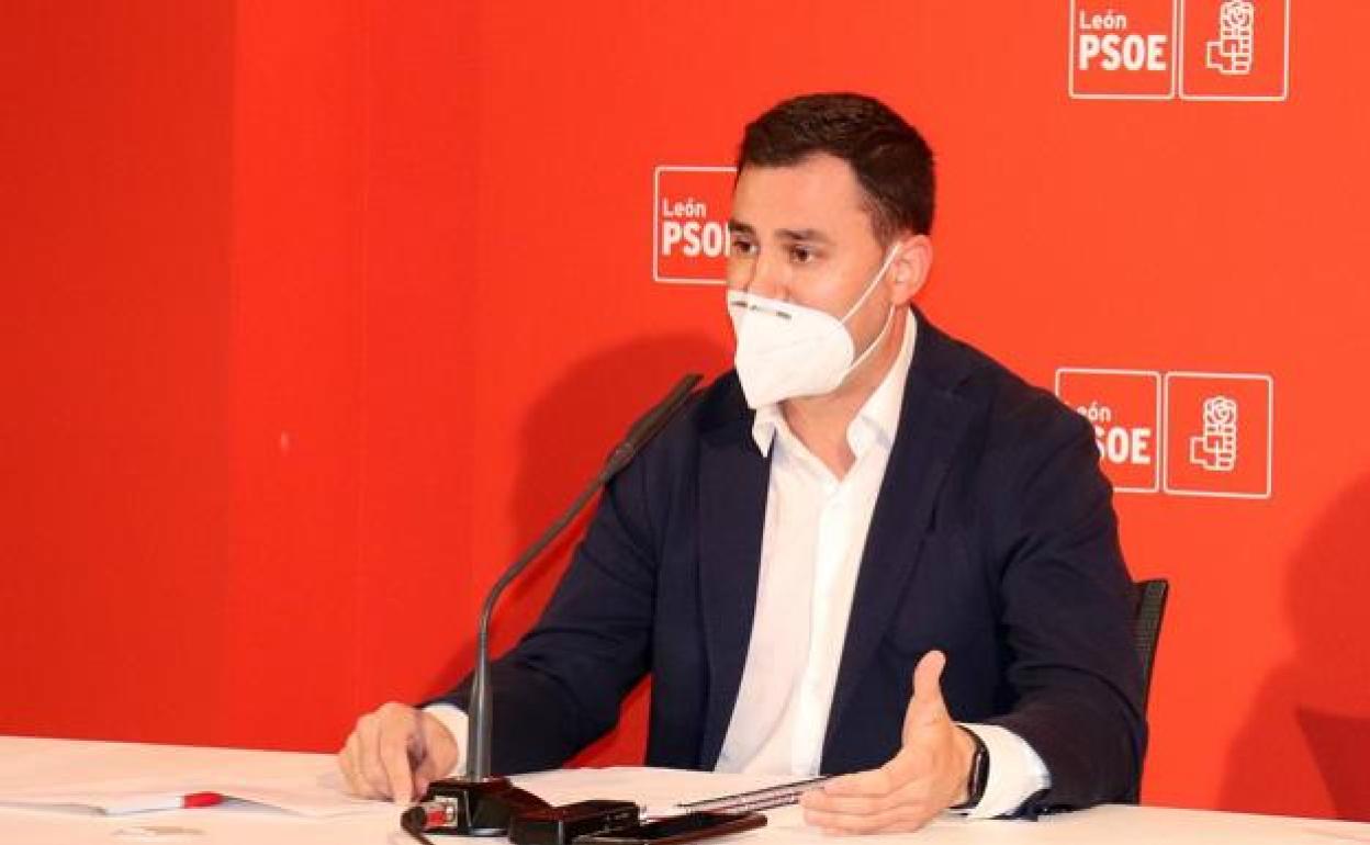 Cendón pide a Silván que no obstaculice con hipocresía política el impulso del Gobierno hacia León