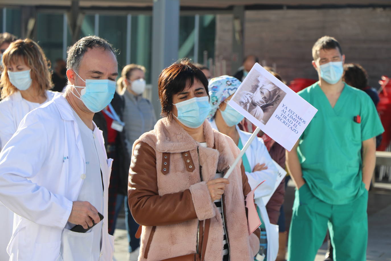 Fotos: Concentración de los sanitarios contra el &#039;decretazo&#039;