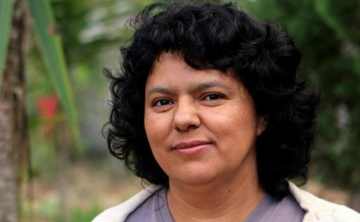 La ambientalista, feminista y defensora de los derechos humanos hondureña, Berta Cáceres.