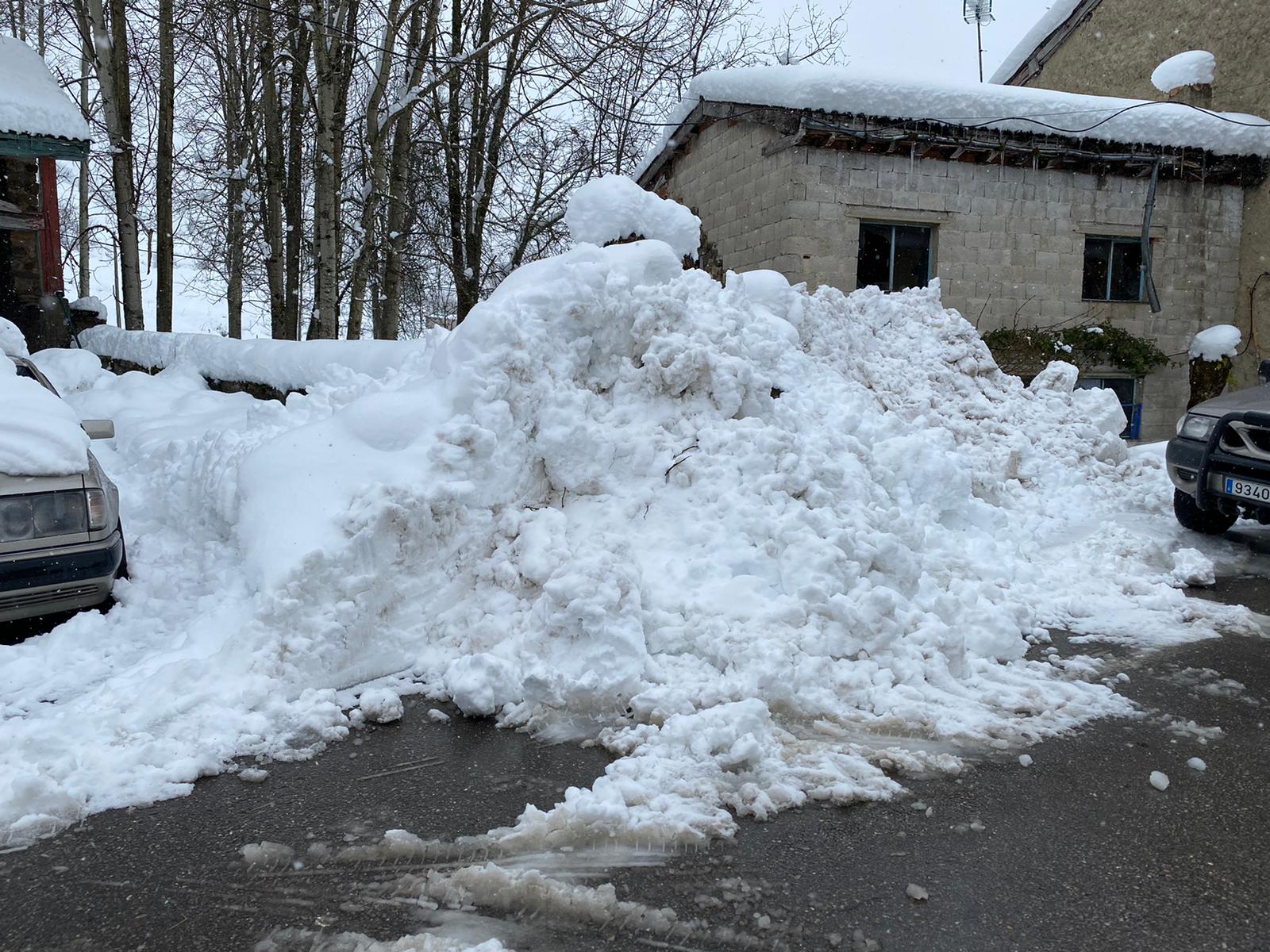 Fotos: La nieve tiñe de blanco el norte de la provincia