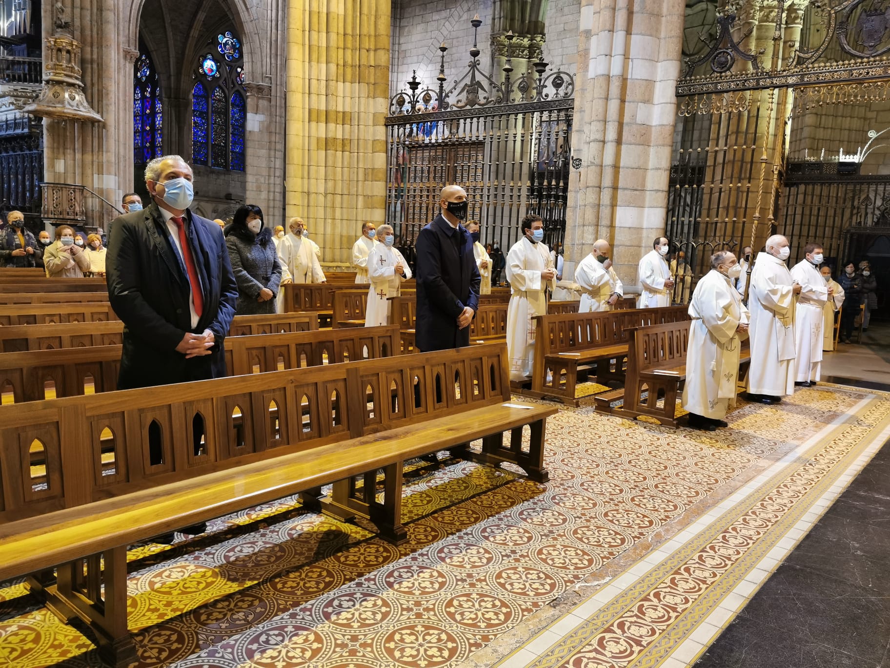 Julián López se retira de este cargo con una eucaristía de acción de gracias celebrada este viernes en la Catedral en la que ha estado arropado por la Diócesis y sus feligreses.