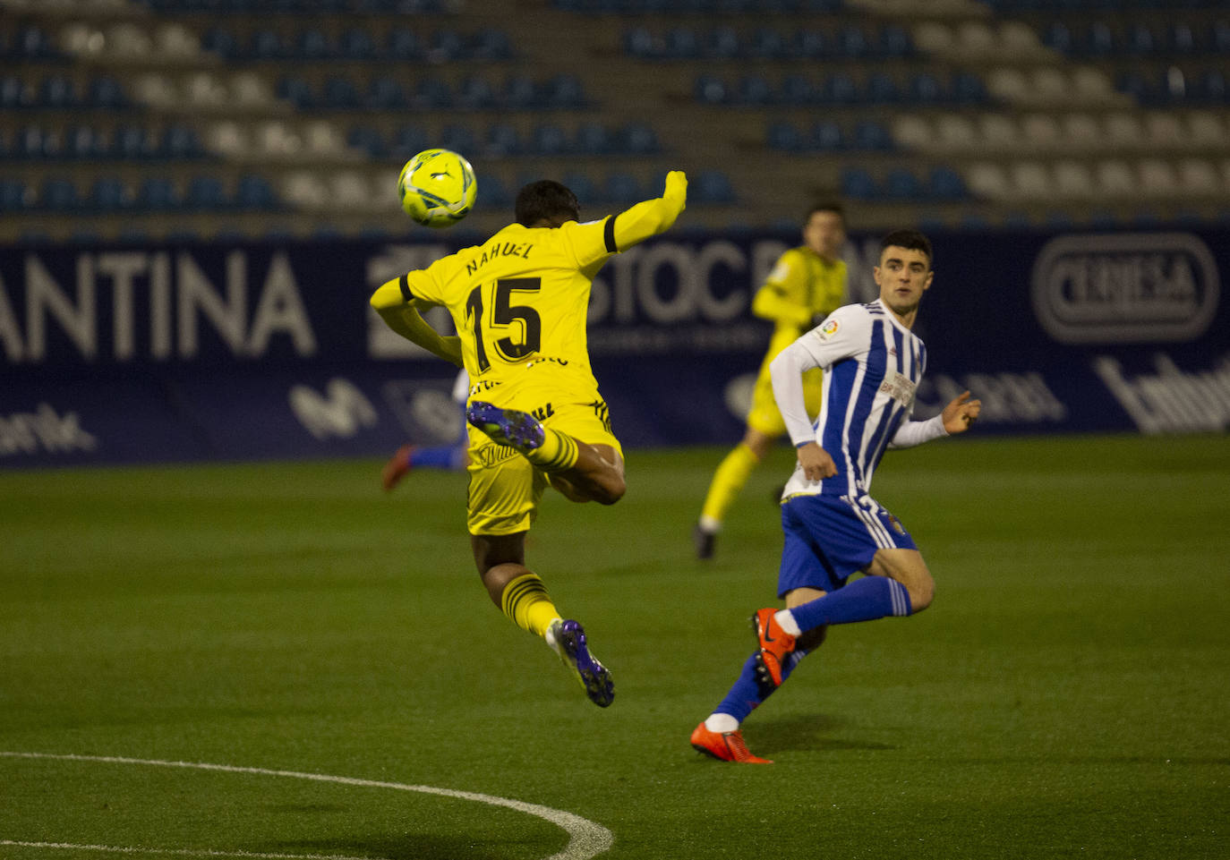 Ambos conjuntos se enfrentaron en el partido que abría la jornada en Segunda División.