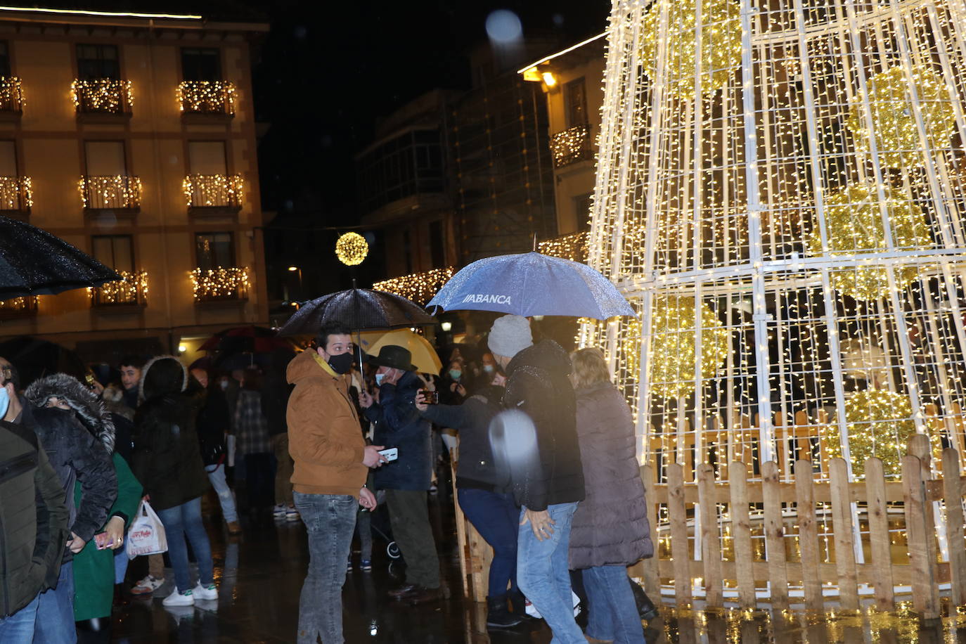 Encendido de las luces de navidad de Ferrero Rocher en Astorga