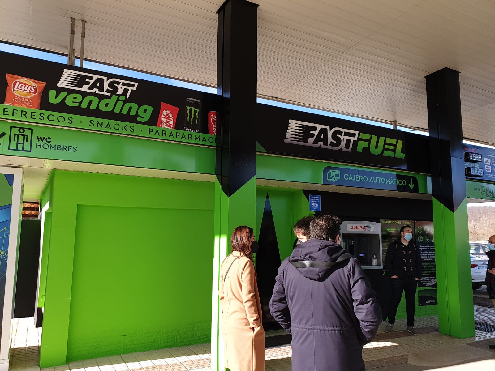 Fotos: Fast Fuel Vidanes, innovación y precios económicos