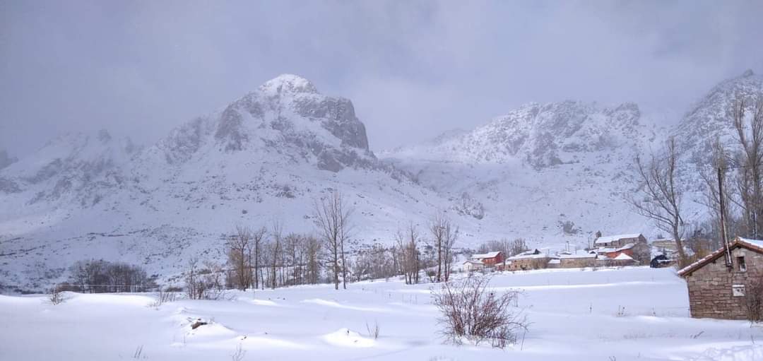 La provincia ya está teñidas de blanco dejando unos bonitos paisajes. 