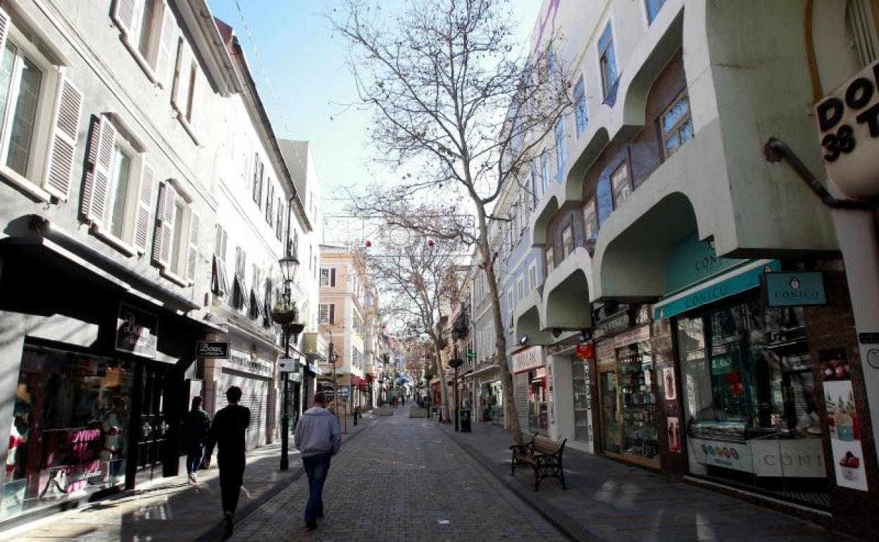 Imagen de la calle principal de Gibraltar. 