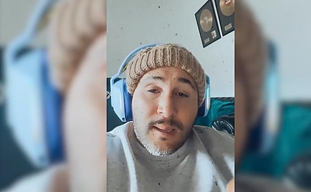 Kiko Rivera guarda silencio sobre una posible marcha de su madre a México.