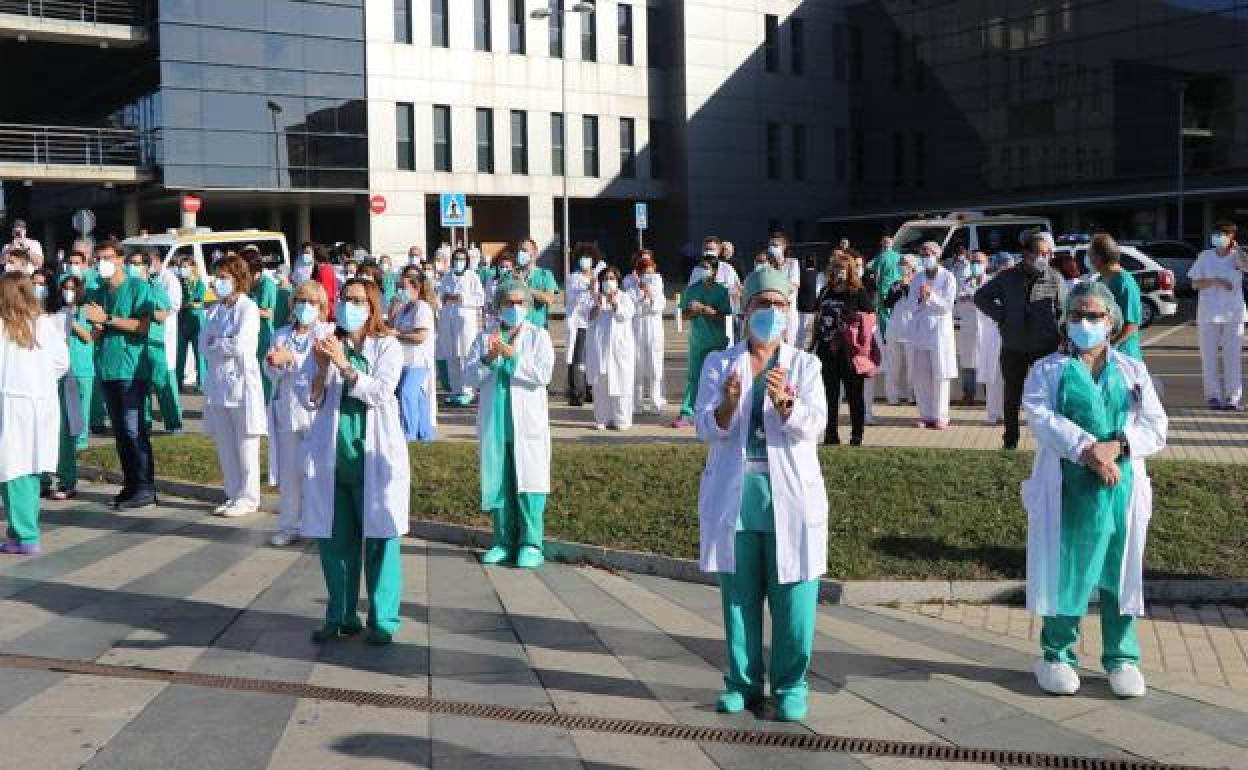 Una de las concentraciones en León contra el decreto de la Junta. 