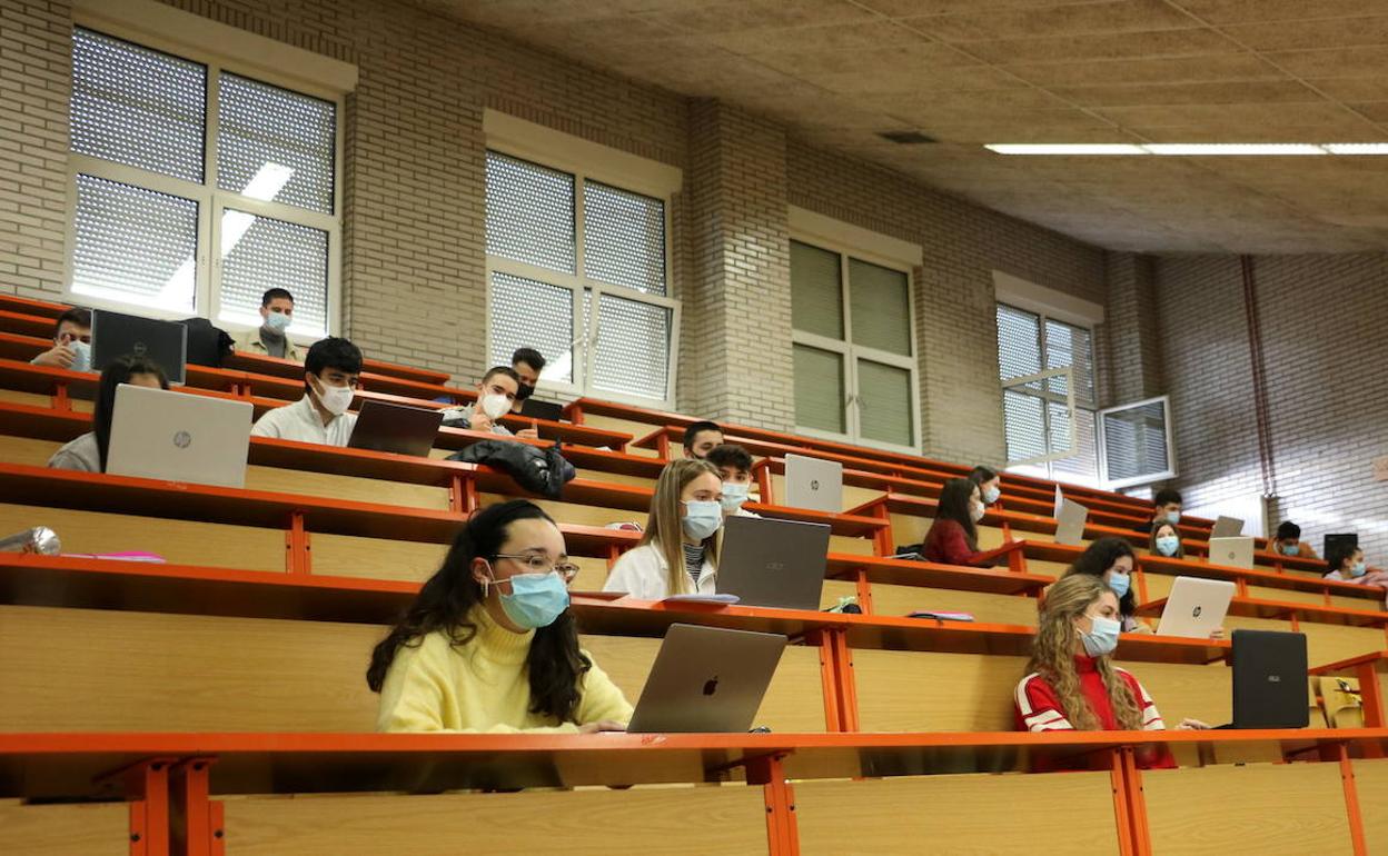 La ULE se reafirma en la evaluación presencial de todos los estudiantes