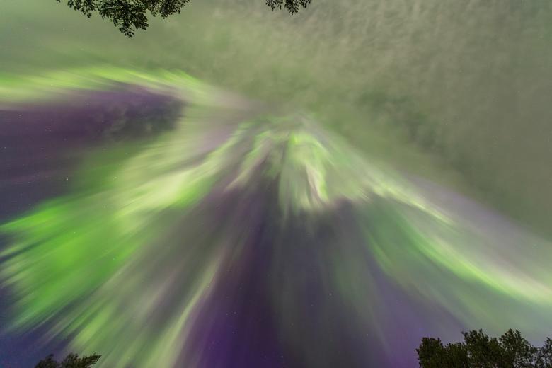 La aurora boreal sobre el cielo cerca del pueblo de Pallas, Finlandia, septiembre de 2017. 