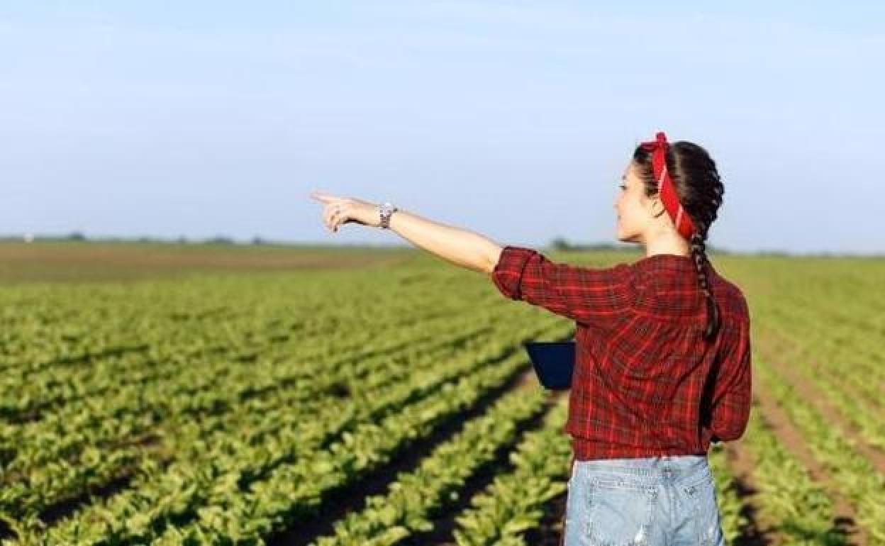 Una mujer en el ámbito rural.