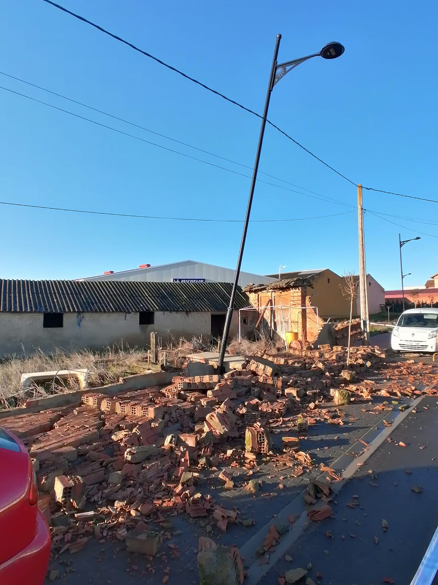 Fotos: El viento causa destrozos en Sahagún