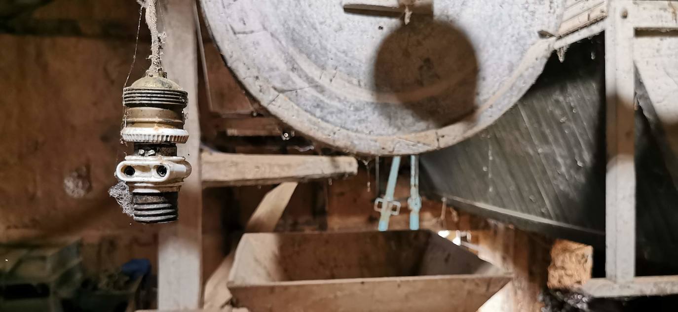 El Val de San Lorenzo, localidad en la que se ubica el molino del Junquillo, se ha propuesto reunir los 30.000 euros que cuesta su rehabilitación e incorporarlo así a su oferta cultural y turística.