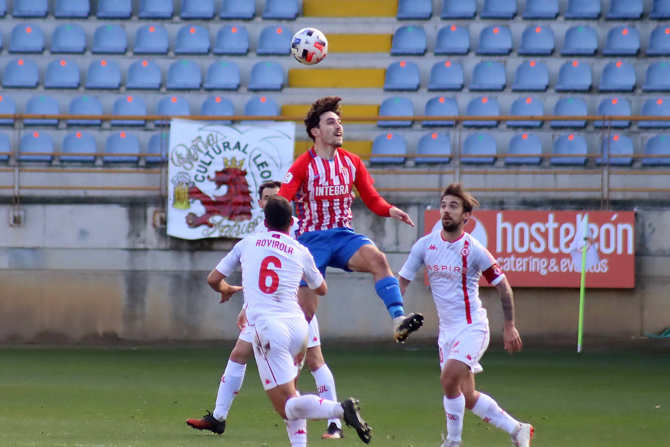 Fotos: Las imágenes del Cultural-Sporting B