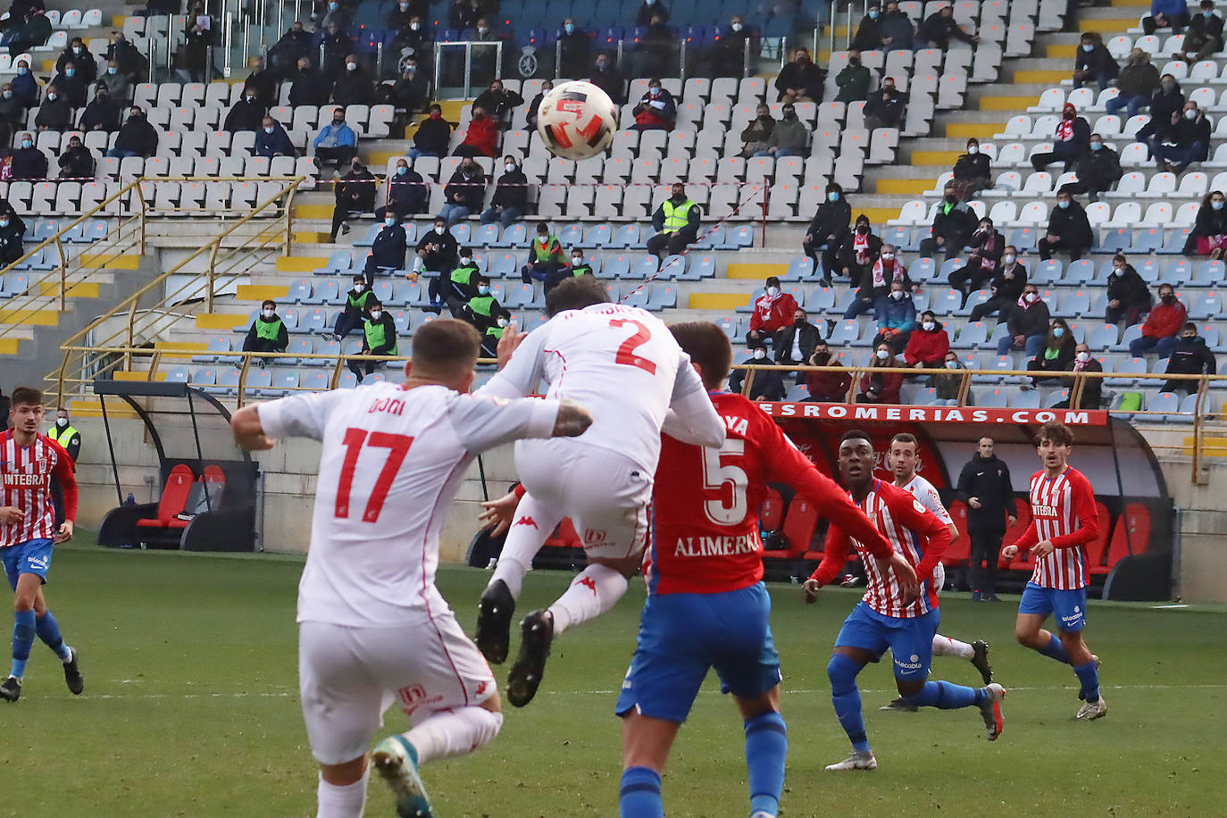 Fotos: Las imágenes del Cultural-Sporting B